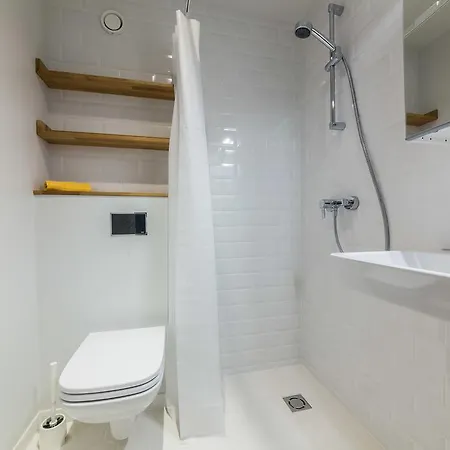 Best Apartments- Mere Tallin